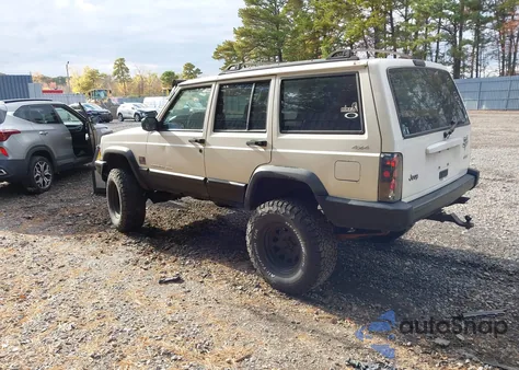 2001 Jeep Cherokee Sport z USA, uszkodzony, nr VIN 1J4FF48S11L610215